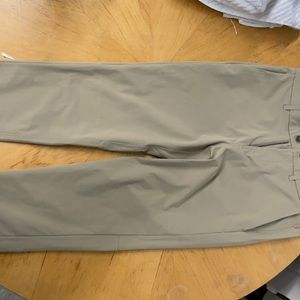 Lululemon Commission pants khaki 32x30